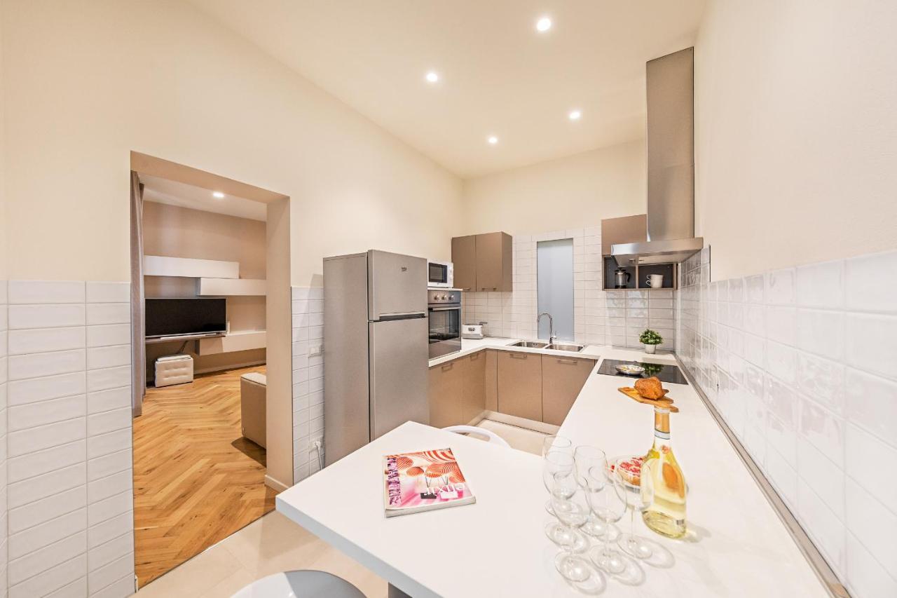 Il Lago Apartments By Wonderful Italy سالو المظهر الخارجي الصورة