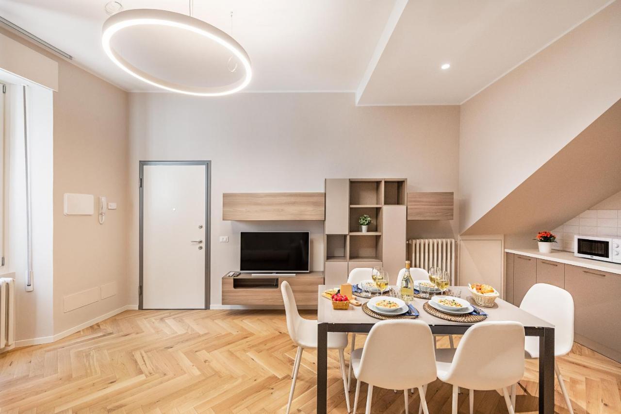 Il Lago Apartments By Wonderful Italy سالو المظهر الخارجي الصورة