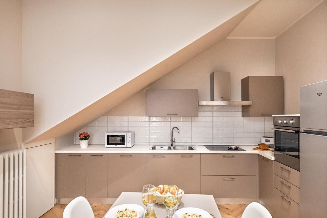 Il Lago Apartments By Wonderful Italy سالو المظهر الخارجي الصورة